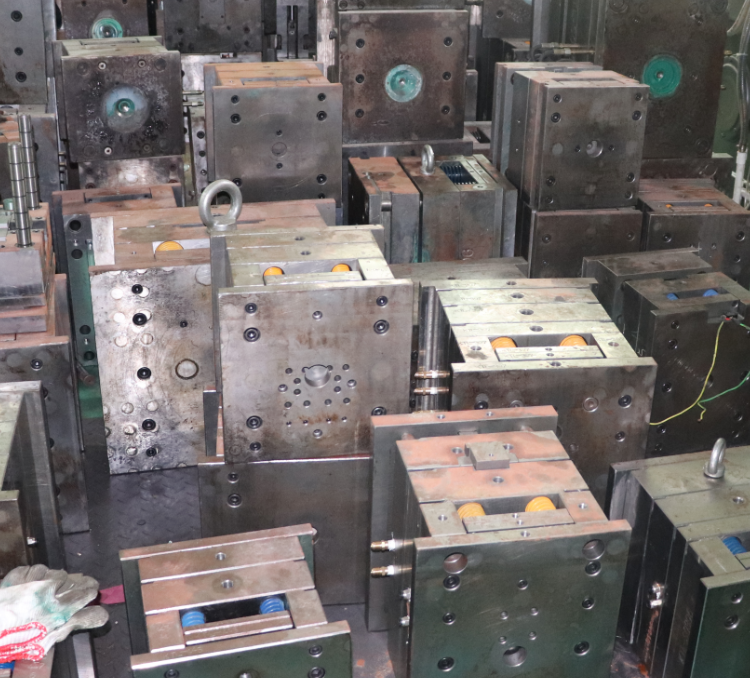 硅膠制品為什么要先開(kāi)樣品模具？